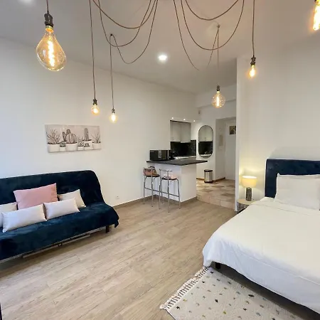 Renting - 2 Massena - Luxury Loft - Balcony Massena Square View - Aircon * Nizza